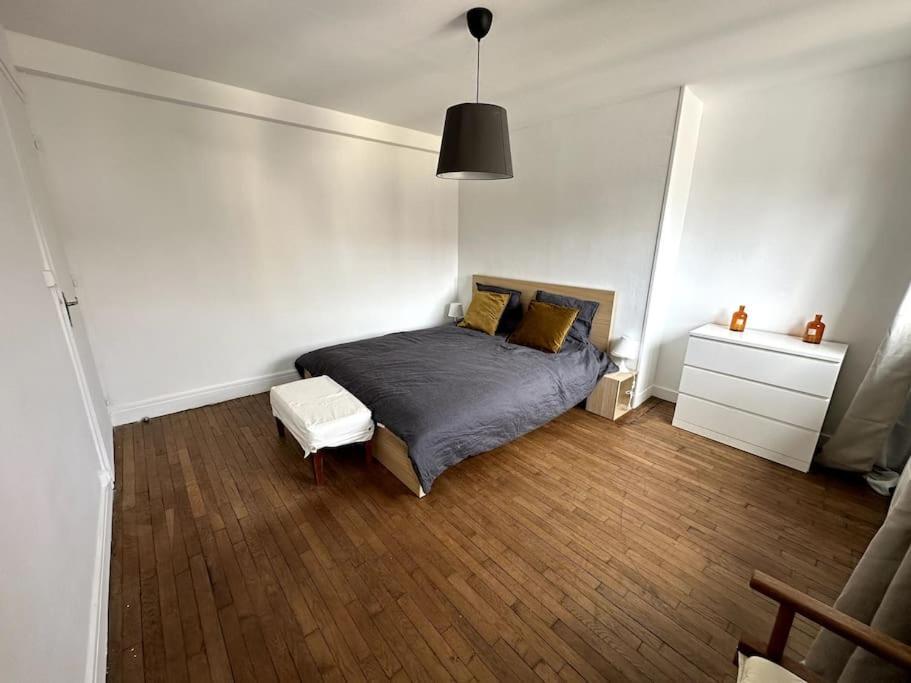 Appartement Francois Mitterand 1 à Elbeuf Extérieur photo